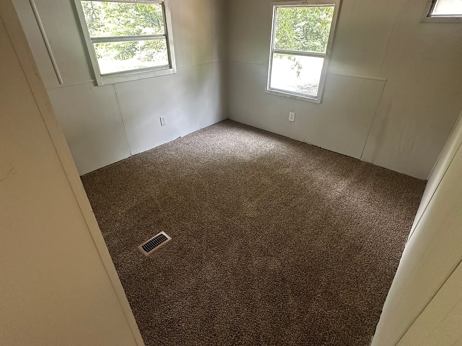 2 bed, $650 — Photo 4