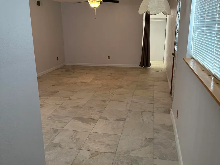 8542 E Windsor Ave — Photo 14