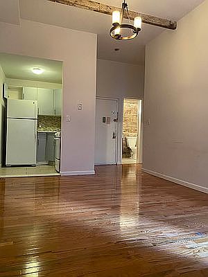 1st image of 60 W 48th St APT 4F