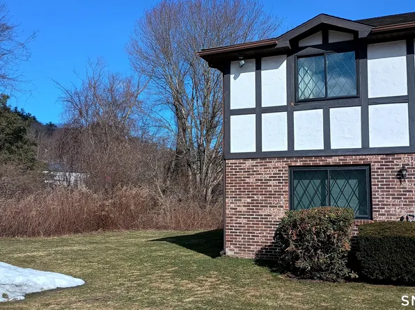 2 Branch Road APT 2A, Thomaston, CT 06787