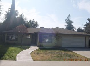 2151 Tomah Ave, Porterville, CA 93257