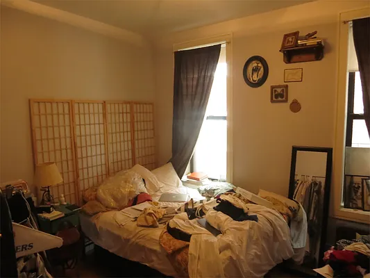 Rented by Nooklyn NYC LLC | media 52