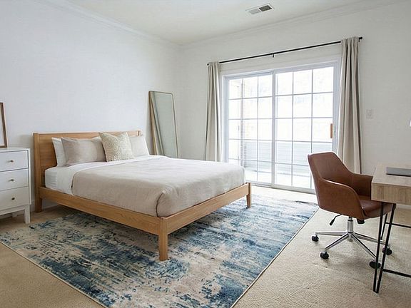 Bedroom (Virtually Staged)