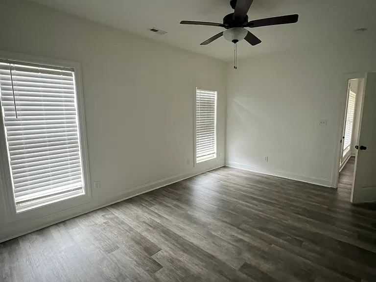 22933 Harold St — Photo 5
