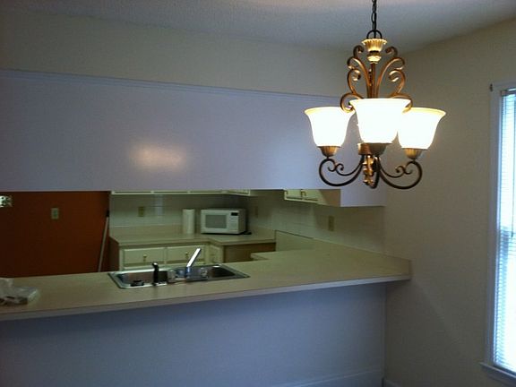 5389 Barber Mill_Kitchen