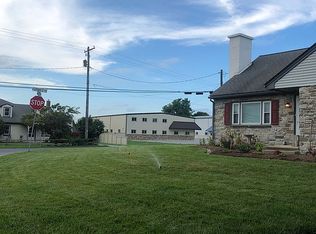 222 Quarry Rd, Quarryville, PA 17566