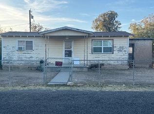 1810 Walnut Dr, Ozona, TX 76943