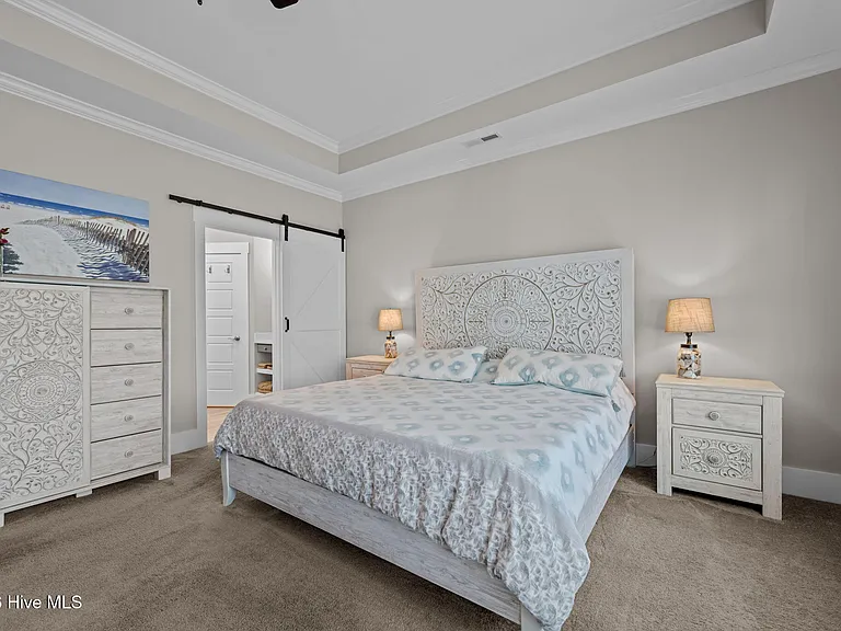 310 Lightning Bug Ln — Photo 44