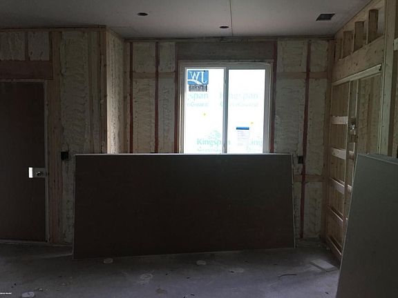 5th image of 6890 W Cottage Ln NE