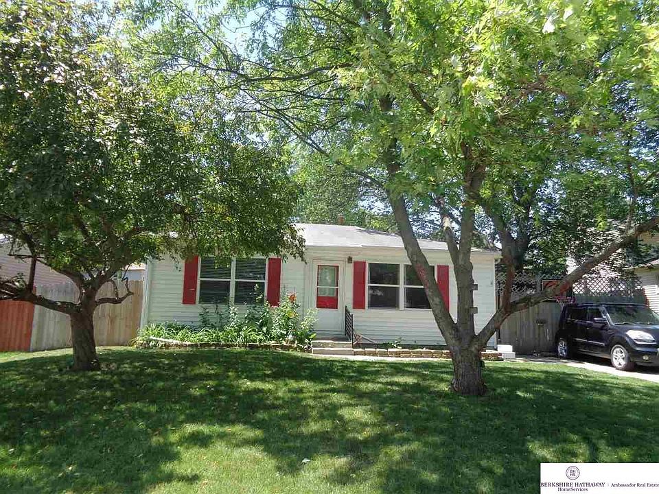 1st image of 7506 S 22nd St