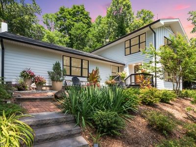172 Gates Ave, Gillette, NJ, 07933
