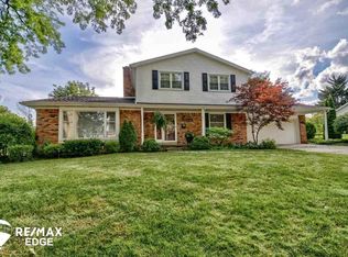 11316 Brookshire Dr, Grand Blanc, MI
