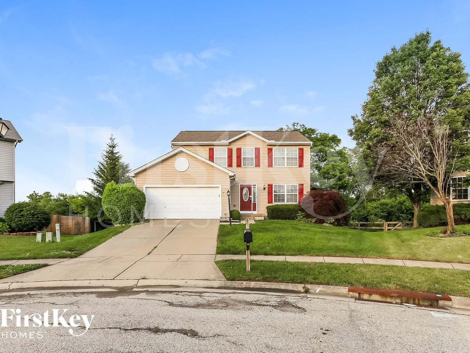 4 bed, 2.5 bath, 1565 sqft, $2,330 — Photo 3