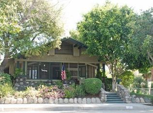 122 N Vista Bonita Ave, Glendora, CA 91741