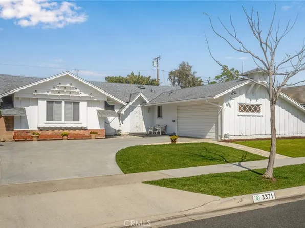 3371 Cortese Dr, Los Alamitos, CA 90720