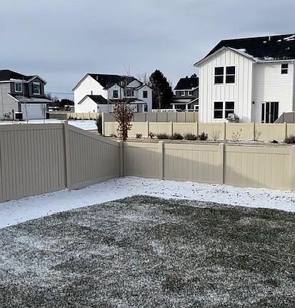3rd image of 1761 N Puma Ave