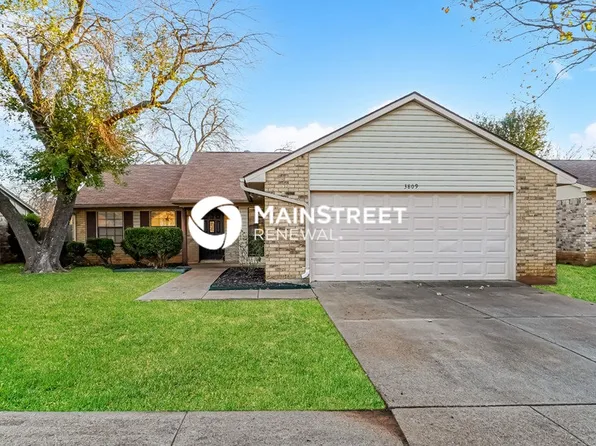 3809 Bee Tree Ln, Fort Worth, TX 76133