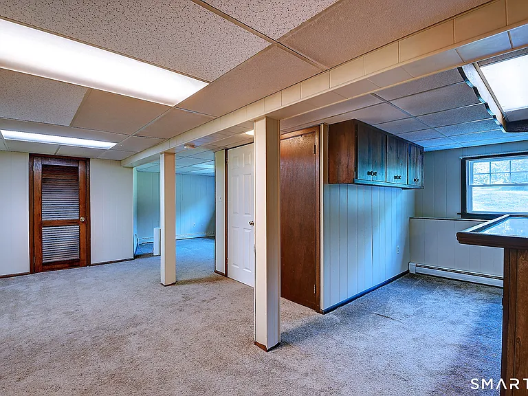 58 Elizabeth Dr — Photo 23