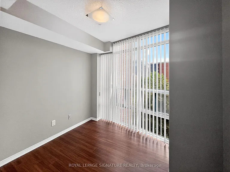 233 Beecroft Rd #506 — Photo 14