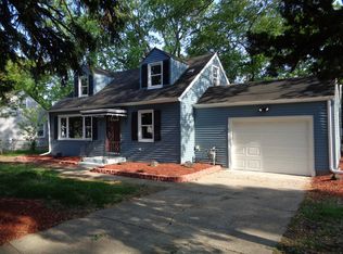 4927 W 84th Pl, Burbank, IL 60459