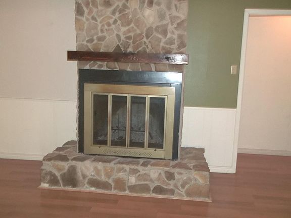 4th image of 1108 Magnolia Ave