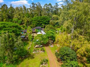 5631 Kahiliholo Rd, Kilauea, HI 96754