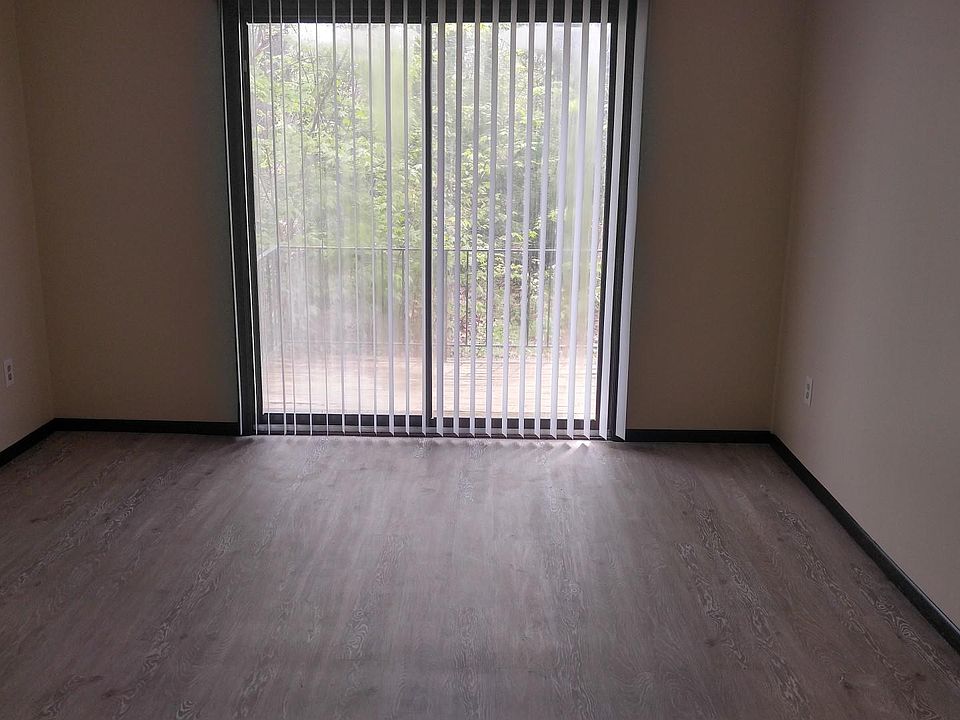 1st image of 1813 Treetop Dr APT 12B