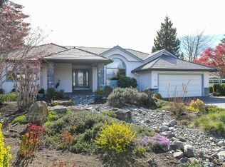 1513 Juniper Pl, Comox, BC V9M 1A2