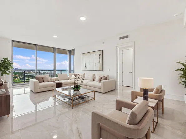 220 Lake Shore Drive #1517, Lake Park, FL 33403