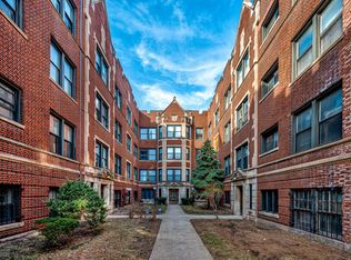 2048 E 69th St #3B, Chicago, IL 60649