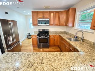 38 Charles River Rd #1, Watertown, MA 02472
