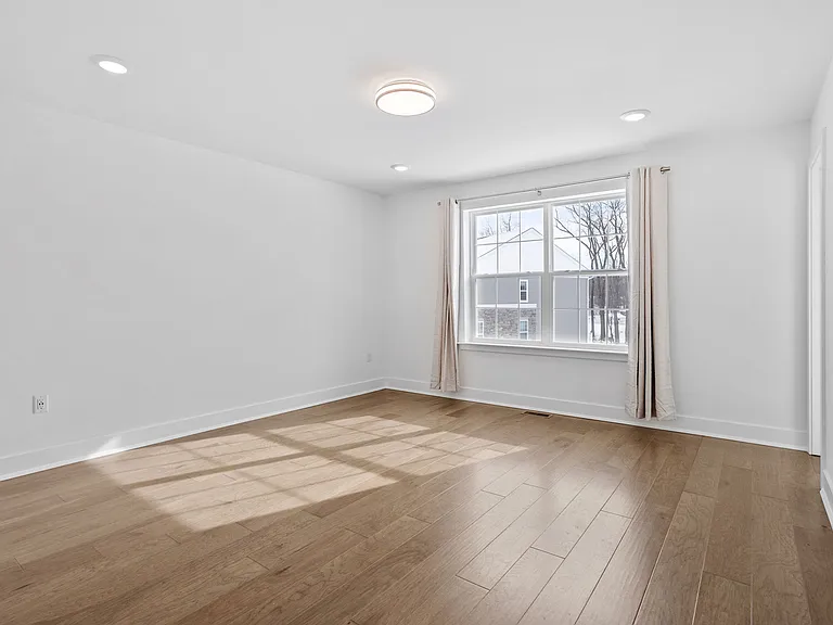 137 Ada Hightower Ave — Photo 15