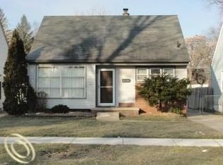 19467 Denby, Redford, MI 48240