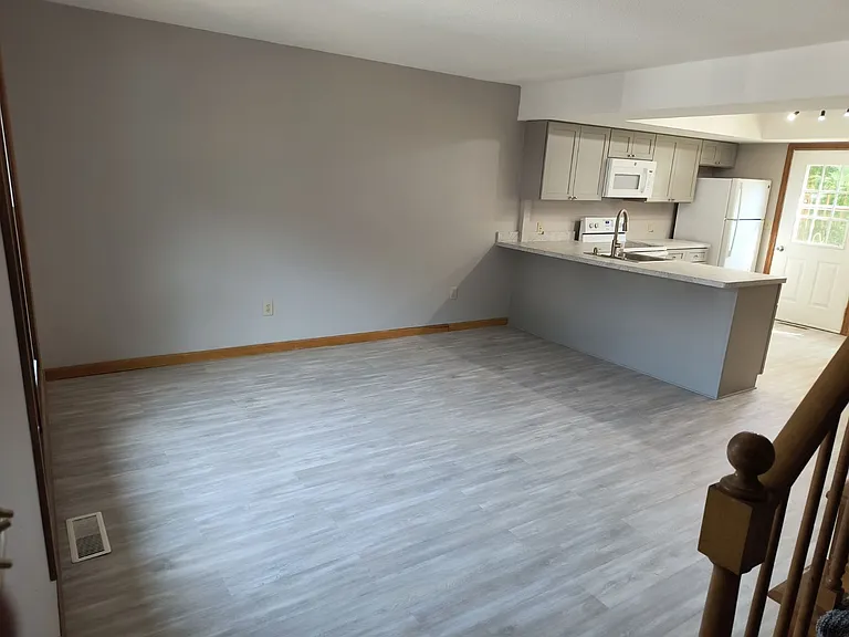 1430 Russell Rd #29 — Photo 4