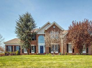 17 Hilltop Rd, West Milford, NJ 08848