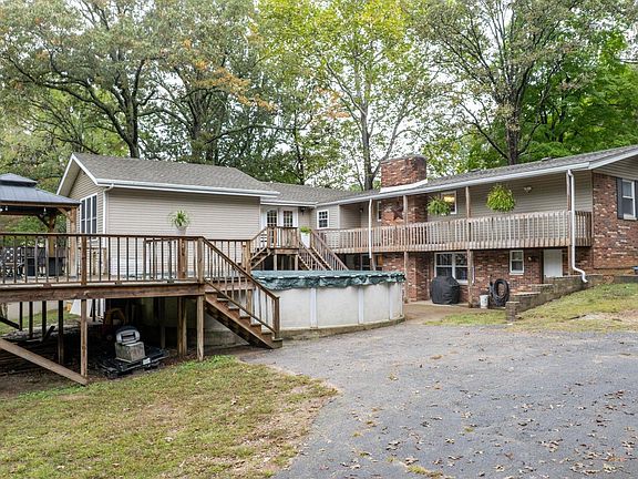 2nd image of 1760 Ridge Rd