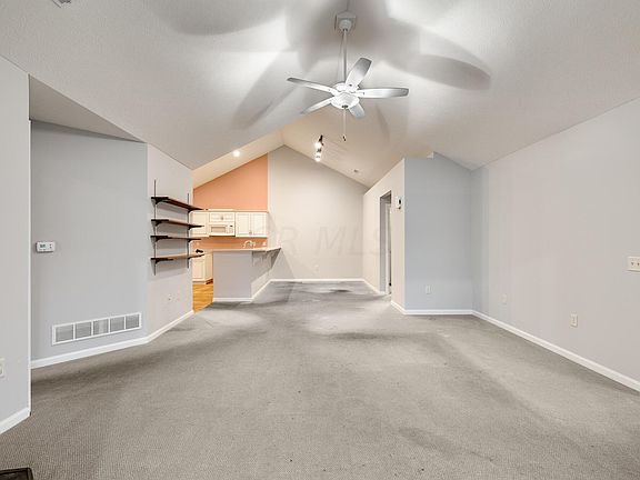 5th image of 1538 Bridgewater Way S