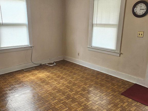 5th image of 112 Grasty St
