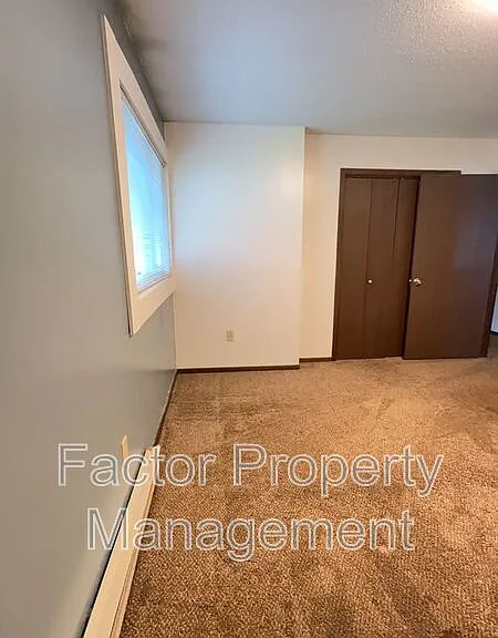 418 Allan Ave #1 — Photo 11