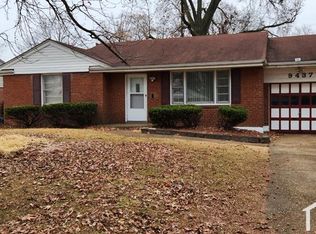 9437 Harden Dr, Saint Louis, MO 63137