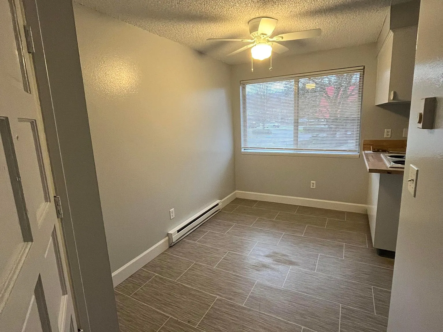 Cavalier Apartments — Photo 3