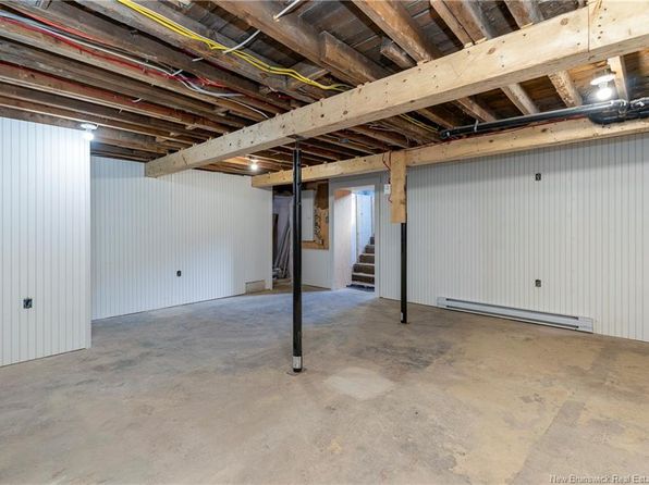 168 Quispamsis Rd, Quispamsis, NB E2E 2V9