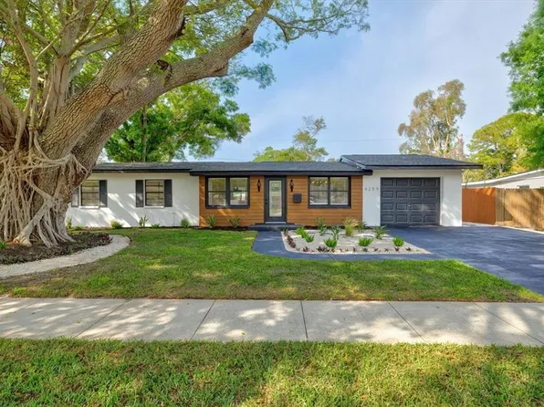 4259 Elkcam Blvd SE, Saint Petersburg, FL 33705