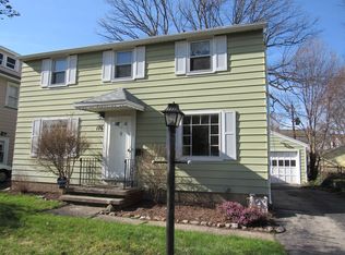 176 Paxton Rd, Rochester, NY 14617