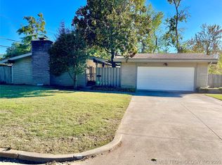 3736 E 56th Pl, Tulsa, OK 74135