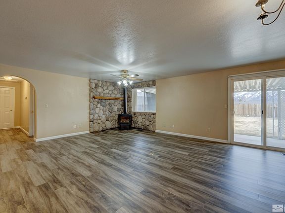 4th image of 1373 Mary Jo Dr
