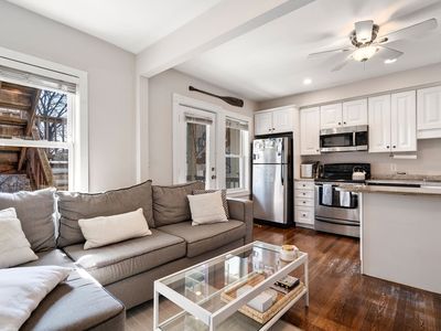 483 E 7th St #2, South Boston, MA, 02127