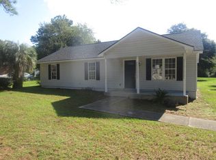 134 Helen St, Leesburg, GA 31763