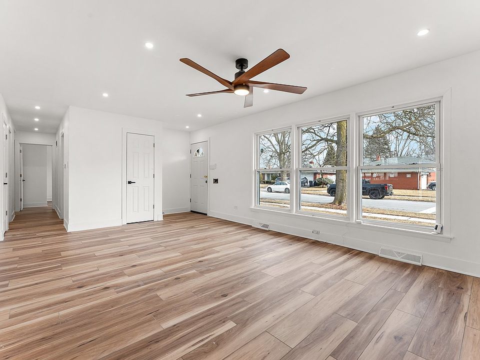 16832 School St, South Holland, IL 60473 | Zillow