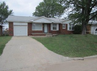 5229 NW 47th St, Warr Acres, OK 73122